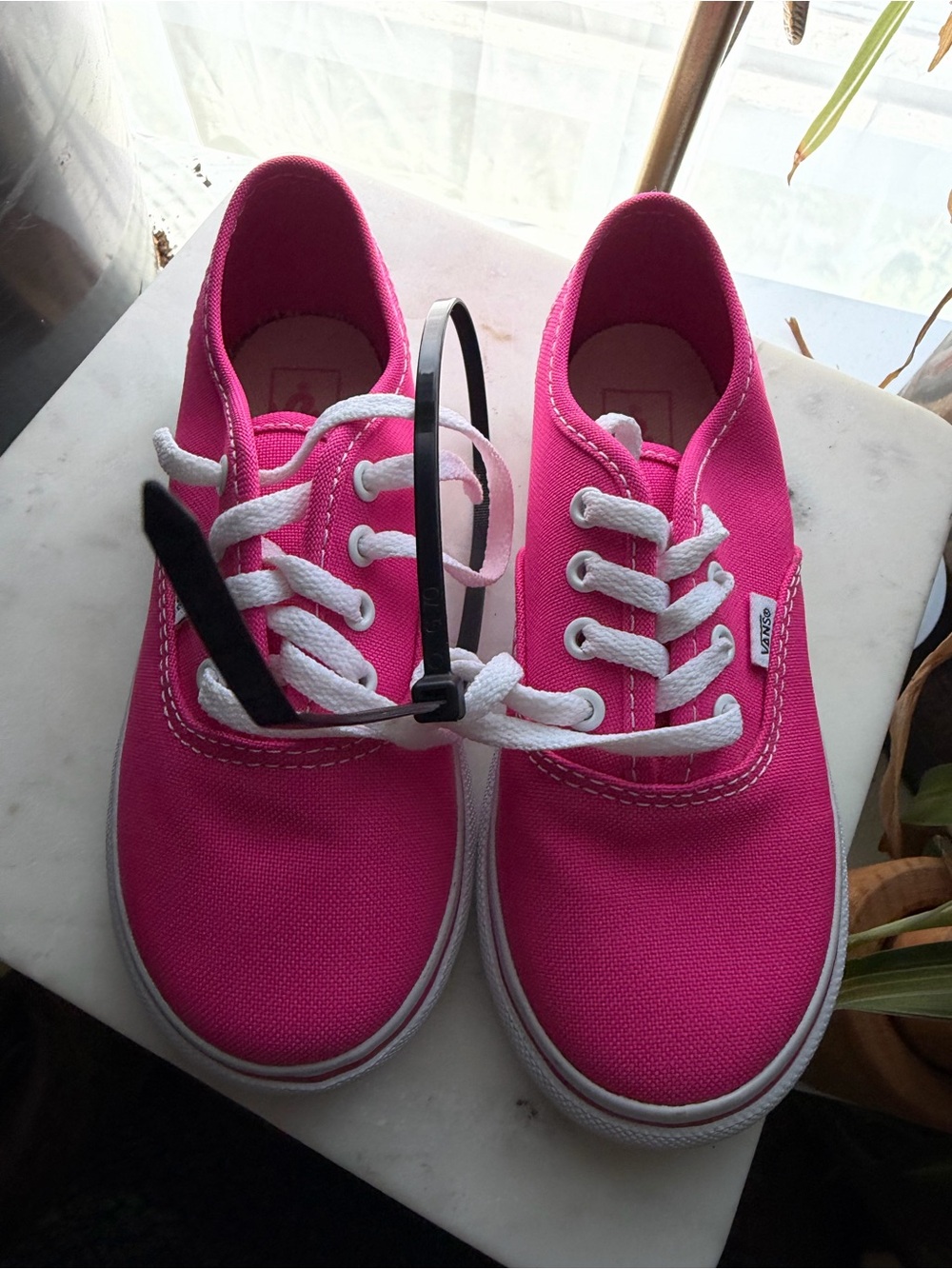 Vans Authentic Canvas Low Top Sneakers Bubble Gum Pink Toddler 10